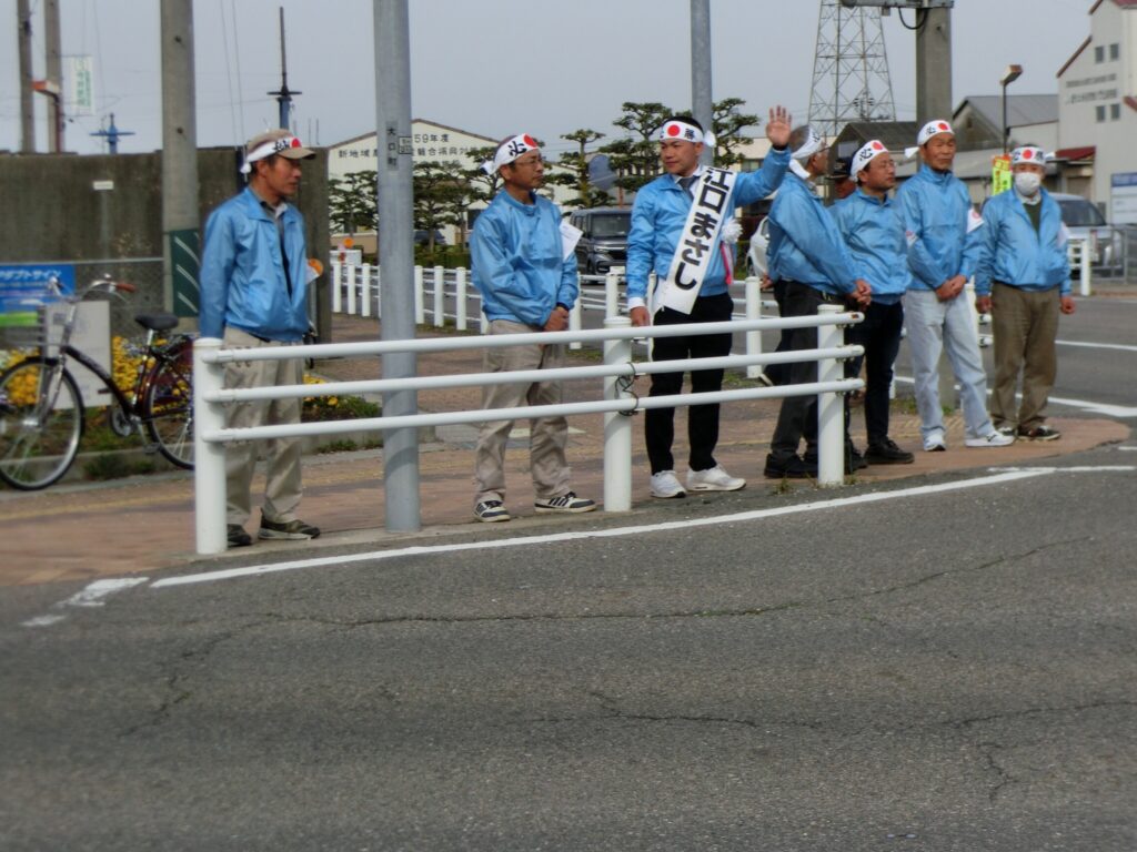 大変多くの皆さまにお支えいただいていることを強く実感した選挙戦でした。 地域の皆さまの期待に応えるべくこの二期目も真面目に謙虚に直向きに頑張ります！ 今後とも江口まさしに引き続きのご支援とご協力をどうぞよろしくお願い致します。